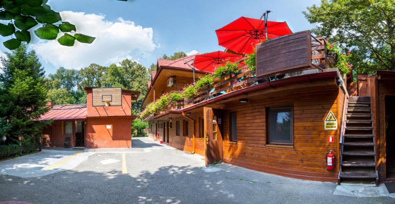 Pensiunea Casa Verde Bucuresti Экстерьер фото